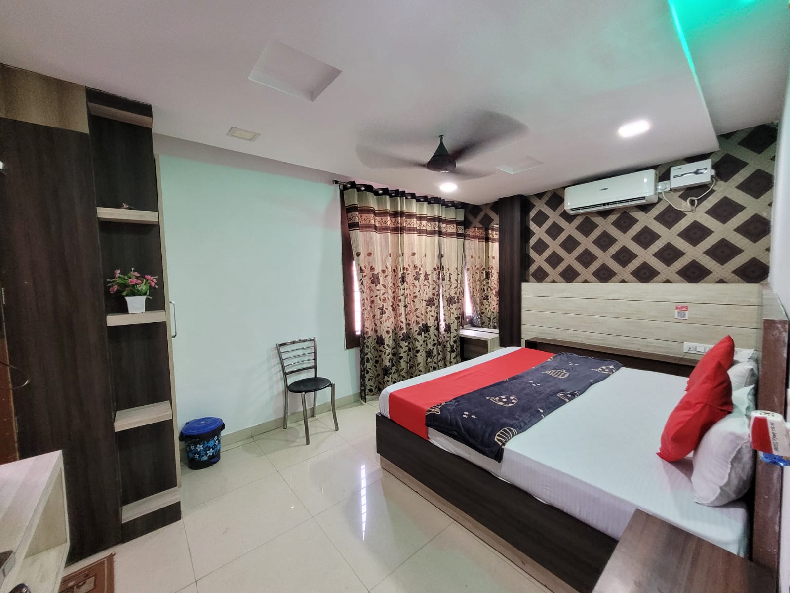 Room No 204